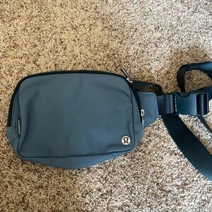 NEW Lululemon Belt Bag
